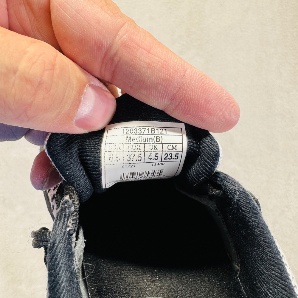 Brooks Women's White and Black Athletic Running Shoes - Picture 9 of 9
